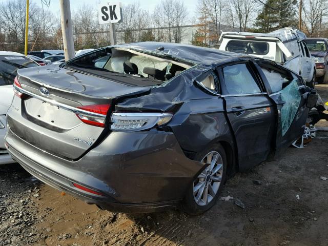 3FA6P0LU4HR374388 - 2017 FORD FUSION SE GRAY photo 4