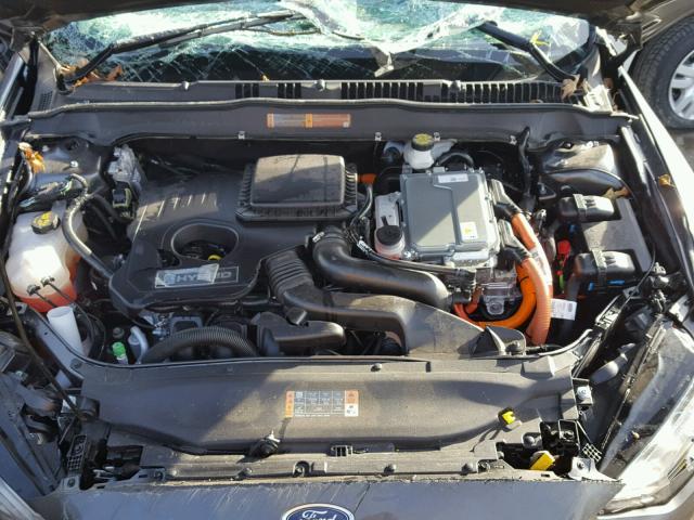 3FA6P0LU4HR374388 - 2017 FORD FUSION SE GRAY photo 7