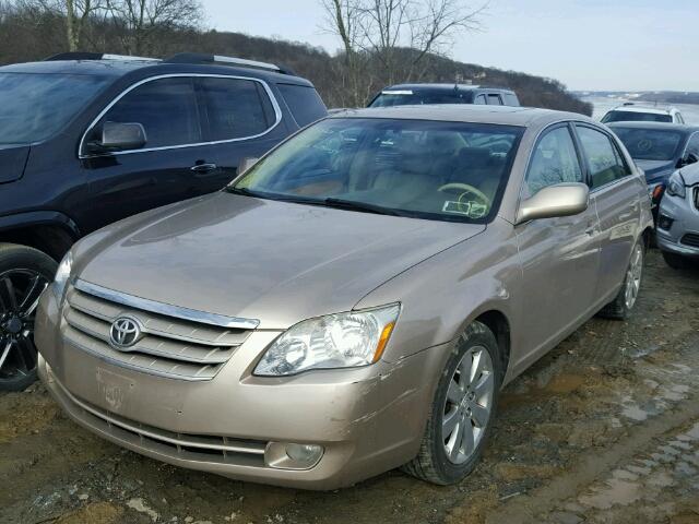 4T1BK36B37U233771 - 2007 TOYOTA AVALON XL BEIGE photo 2