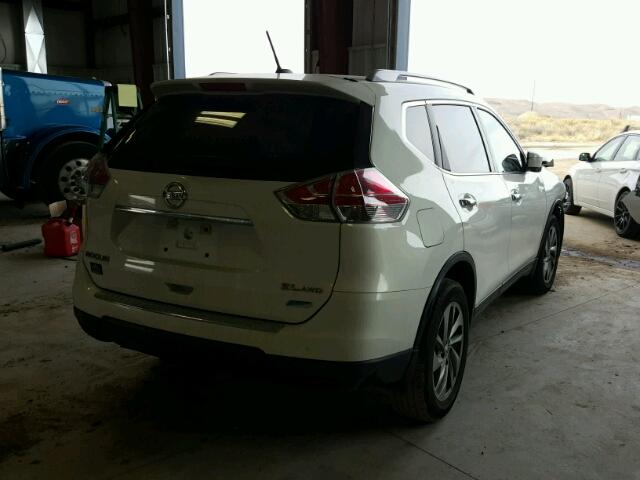 5N1AT2MV9EC840440 - 2014 NISSAN ROGUE S WHITE photo 4