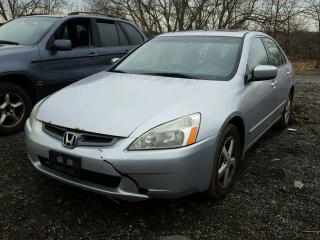 1HGCM56725A000961 - 2005 HONDA ACCORD EX SILVER photo 2