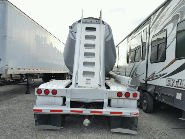 5MATA422XEA028057 - 2014 OTHE TRAILER SILVER photo 5