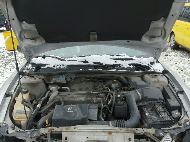 1G2JB12F847210742 - 2004 PONTIAC SUNFIRE GRAY photo 7