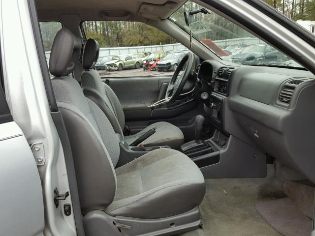 4S6CK58W3X4410858 - 1999 HONDA PASSPORT E 银色 照片 5