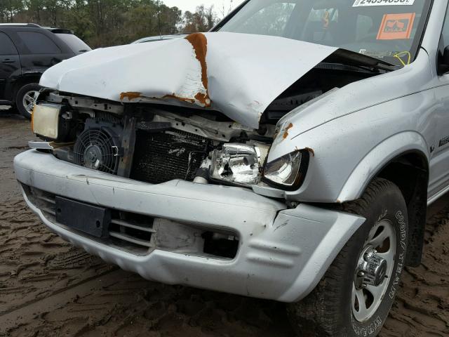 4S6CK58W3X4410858 - 1999 HONDA PASSPORT E 银色 照片 9