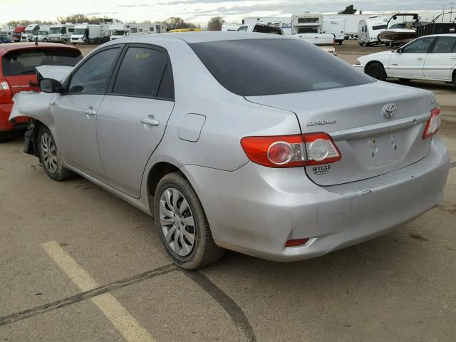 2T1BU4EE3CC777470 - 2012 TOYOTA COROLLA BA SILVER photo 3