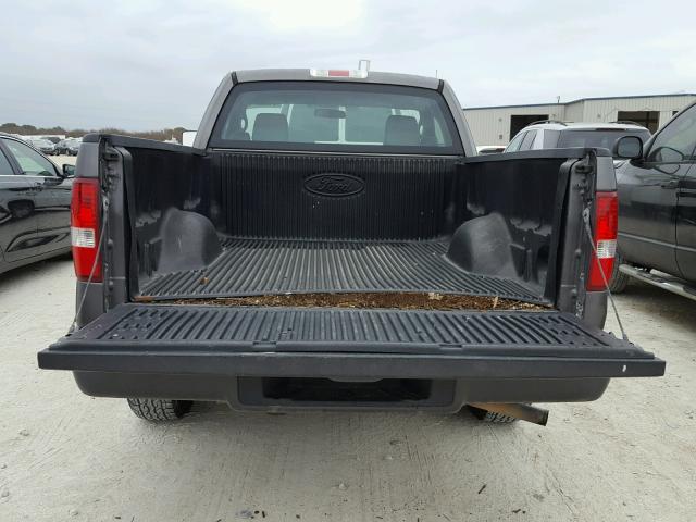 1FTRF12217KD38368 - 2007 FORD F150 GRAY photo 6