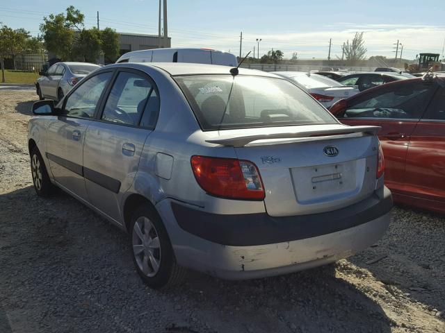 KNADE123X76203174 - 2007 KIA RIO BASE SILVER photo 3