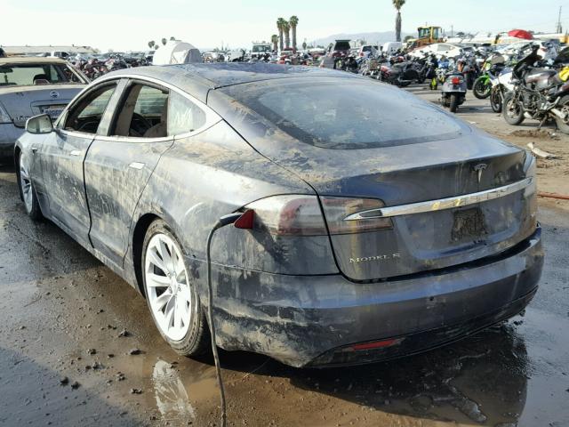 5YJSA1E23HF198964 - 2017 TESLA MODEL S SILVER photo 3