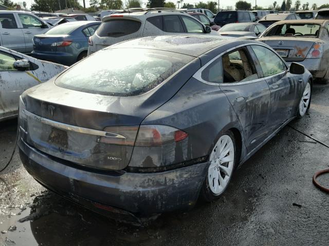 5YJSA1E23HF198964 - 2017 TESLA MODEL S SILVER photo 4