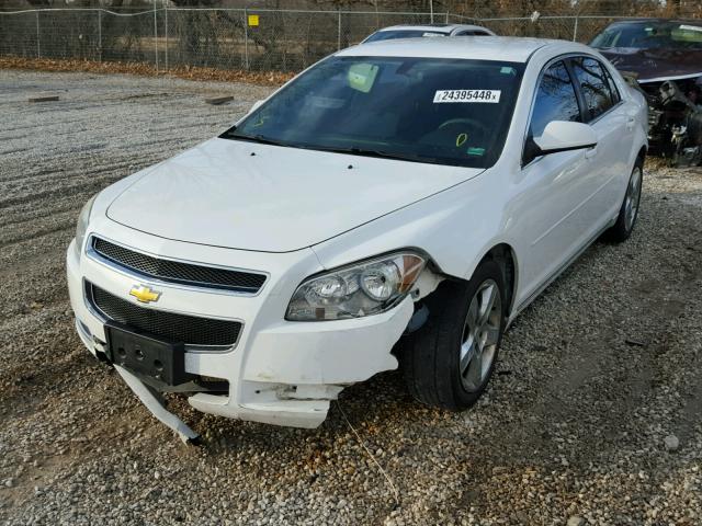 1G1ZC5E08AF216402 - 2010 CHEVROLET MALIBU 1LT WHITE photo 2