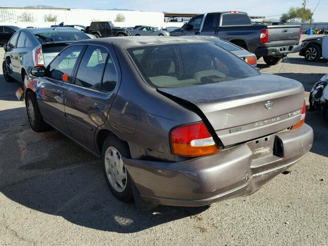 1N4DL01D0WC178403 - 1998 NISSAN ALTIMA XE CHARCOAL photo 3