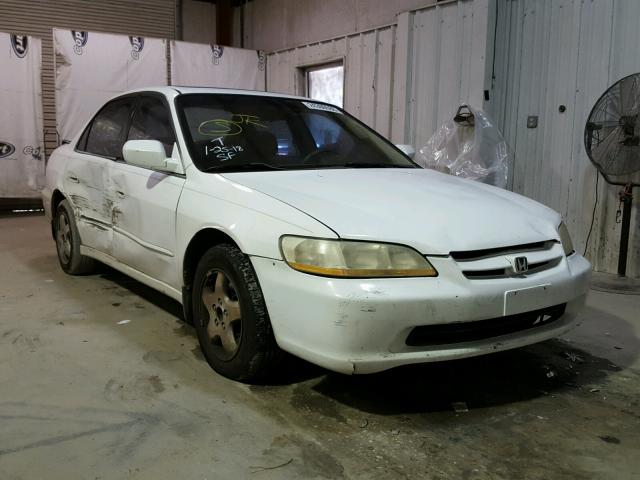 1HGCG1651XA051675 - 1999 HONDA ACCORD EX WHITE photo 1