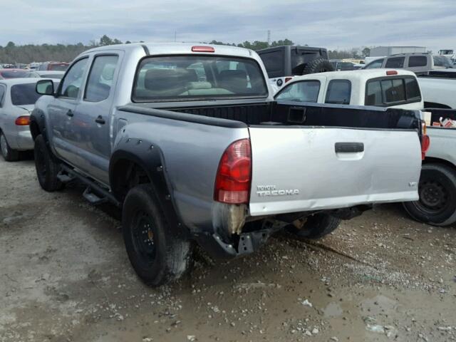 3TMLU42N58M019296 - 2008 TOYOTA TACOMA DOU SILVER photo 3