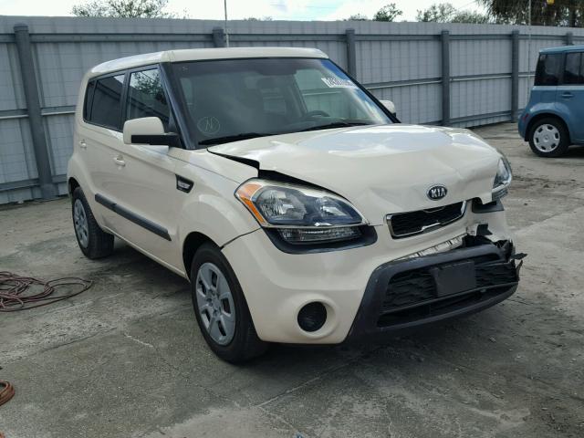 KNDJT2A56D7764692 - 2013 KIA SOUL CREAM photo 1