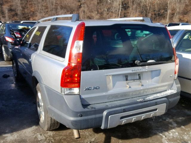 YV4SZ592861215352 - 2006 VOLVO XC70 SILVER photo 3