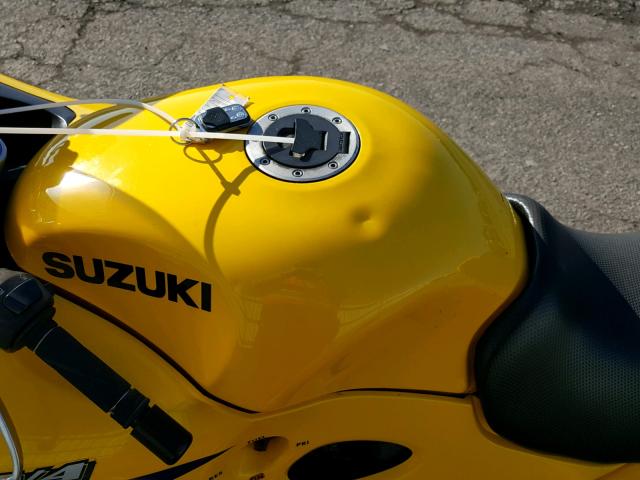 JS1GN79A722101462 - 2002 SUZUKI GSX600 F YELLOW photo 9