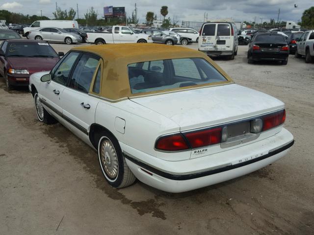 1G4HP52K1WH503407 - 1998 BUICK LESABRE CU WHITE photo 3