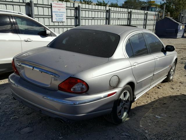 SAJEA51C92WC36711 - 2002 JAGUAR X-TYPE 3.0 SILVER photo 4