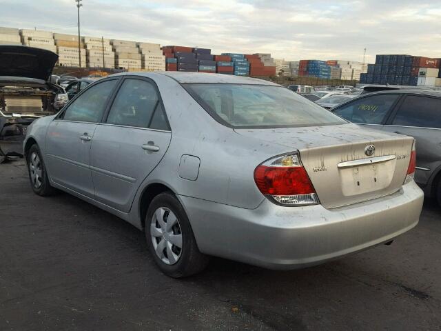 4T1BE32K76U654114 - 2006 TOYOTA CAMRY LE SILVER photo 3