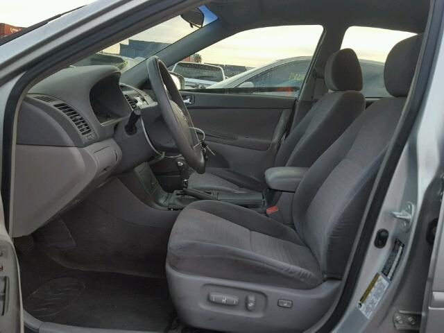 4T1BE32K76U654114 - 2006 TOYOTA CAMRY LE SILVER photo 5