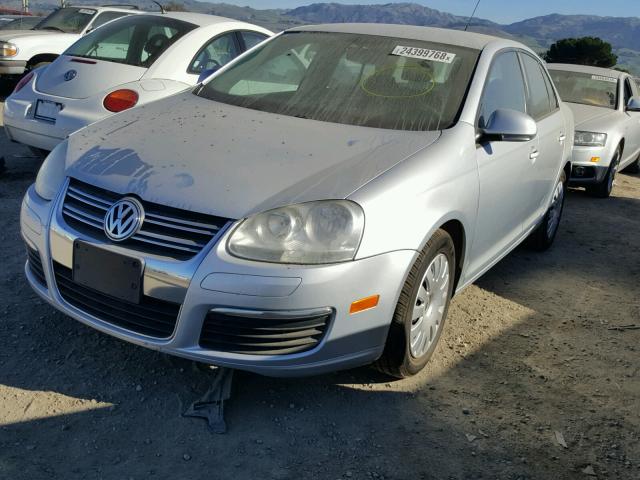 3VWPF71K17M183483 - 2007 VOLKSWAGEN JETTA 2.5 GRAY photo 2