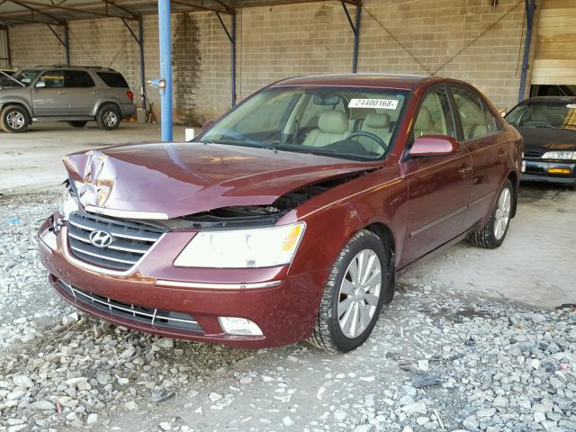 5NPEU46F29H518043 - 2009 HYUNDAI SONATA SE MAROON photo 2