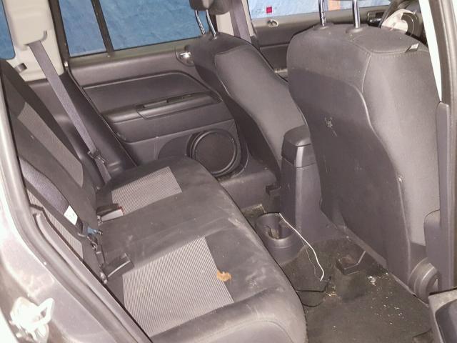 1C4NJDBBXED592242 - 2014 JEEP COMPASS SP GRAY photo 6