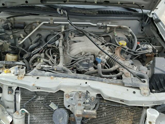 5N1ED28Y92C531887 - 2002 NISSAN XTERRA XE SILVER photo 7