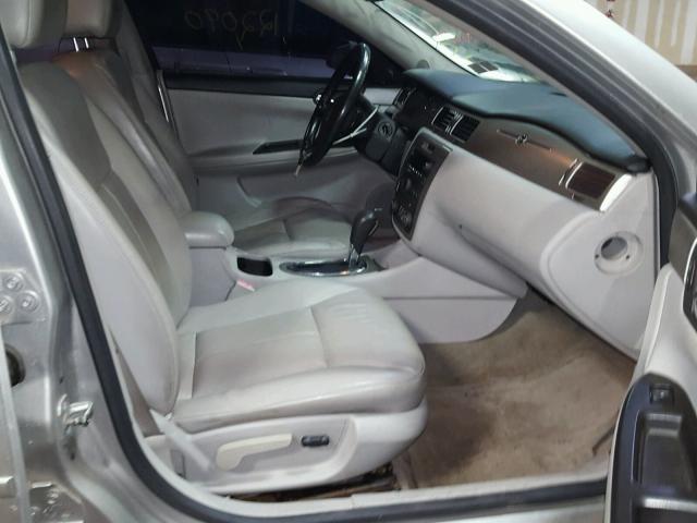 2G1WD58C969189524 - 2006 CHEVROLET IMPALA SUP 银色 照片 5