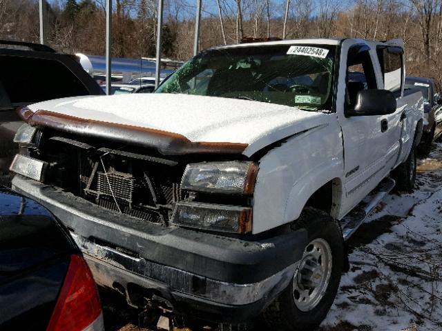 1GCHK23U73F151698 - 2003 CHEVROLET SILVERADO WHITE photo 2