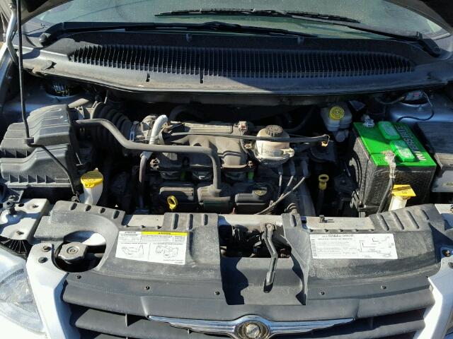 1A4GP45R66B727885 - 2006 CHRYSLER TOWN & COU SILVER photo 7
