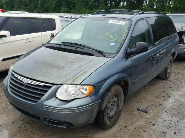 2A4GP44R26R627172 - 2006 CHRYSLER TOWN & COU BLUE photo 2