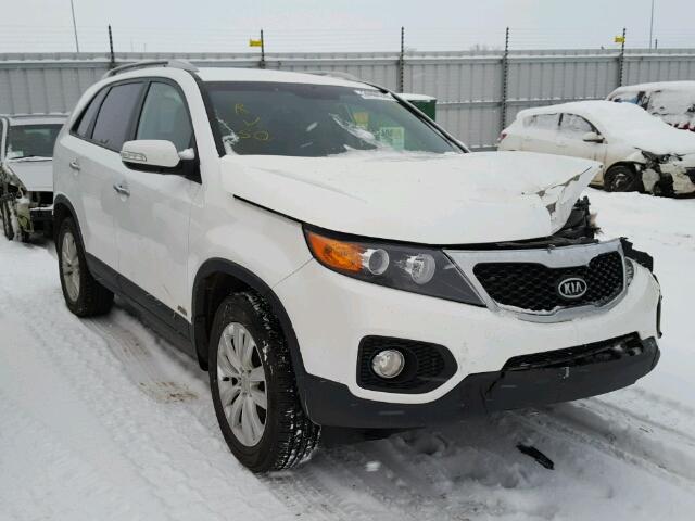 5XYKUDA23BG059271 - 2011 KIA SORENTO EX WHITE photo 1