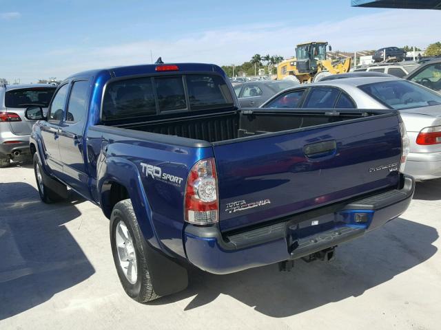 5TFKU4HN4FX007098 - 2015 TOYOTA TACOMA DOU BLUE photo 3