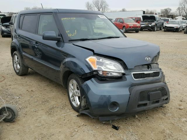 KNDJT2A2XB7260939 - 2011 KIA SOUL BLUE photo 1