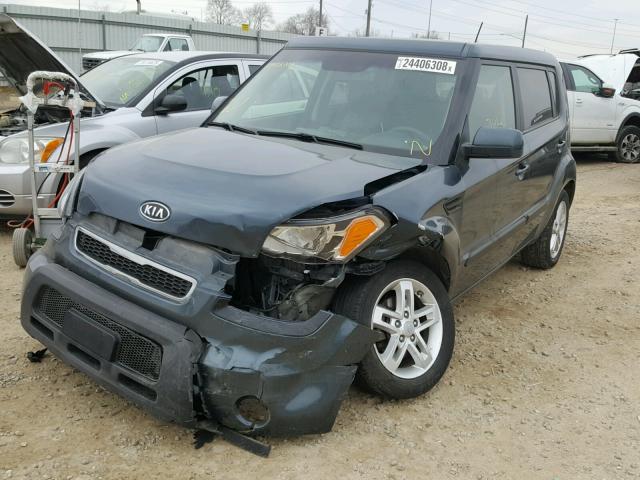 KNDJT2A2XB7260939 - 2011 KIA SOUL BLUE photo 2