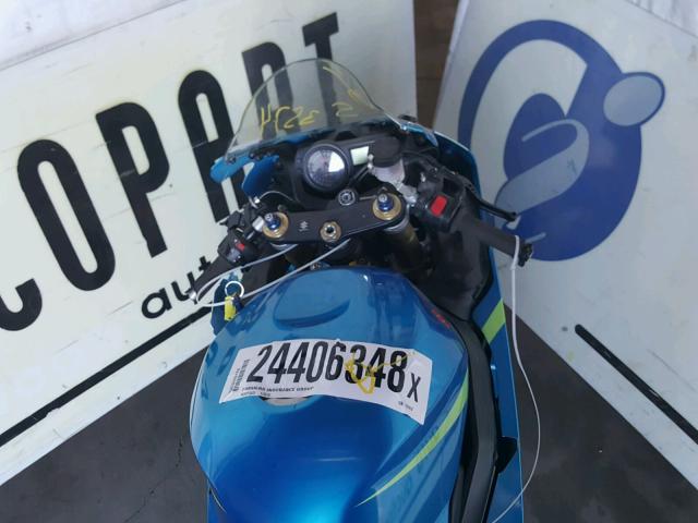 JS1GR7JA642101410 - 2004 SUZUKI GSX-R750 K BLUE photo 5