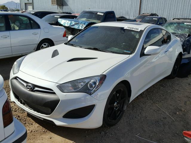 KMHHT6KD1DU106738 - 2013 HYUNDAI GENESIS CO WHITE photo 2