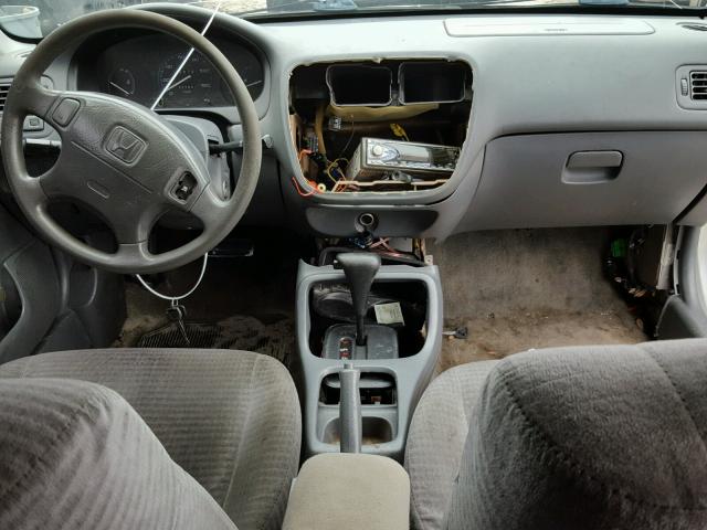 2HGEJ6610YH576492 - 2000 HONDA CIVIC BASE 银色 照片 9