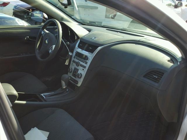 1G1ZC5E0XCF128518 - 2012 CHEVROLET MALIBU 1LT 银色 照片 5