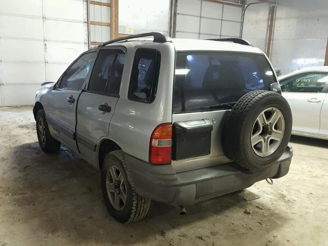 2CNBJ134X36924852 - 2003 CHEVROLET TRACKER SILVER photo 3