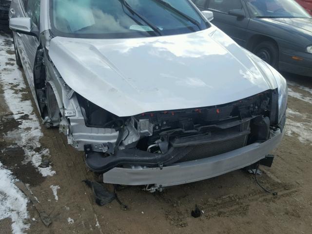 1G11H5SA5DF185366 - 2013 CHEVROLET MALIBU LTZ 银色 照片 9
