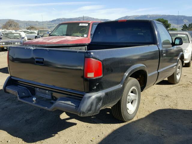 1GCCS1440VK212645 - 1997 CHEVROLET S TRUCK S1 BLACK photo 4