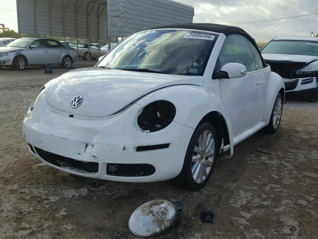 3VWRG31Y49M406962 - 2009 VOLKSWAGEN NEW BEETLE 白色 照片 2