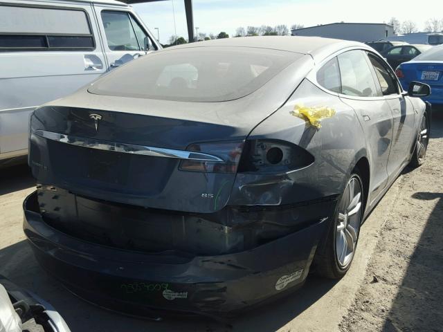 5YJSA1CN3DFP22668 - 2013 TESLA MODEL S GRAY photo 4