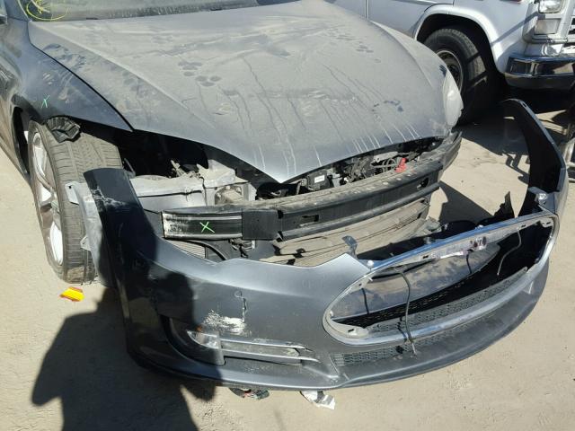 5YJSA1CN3DFP22668 - 2013 TESLA MODEL S GRAY photo 9