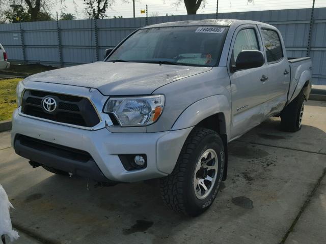 3TMLU4EN2CM101118 - 2012 TOYOTA TACOMA DOU SILVER photo 2