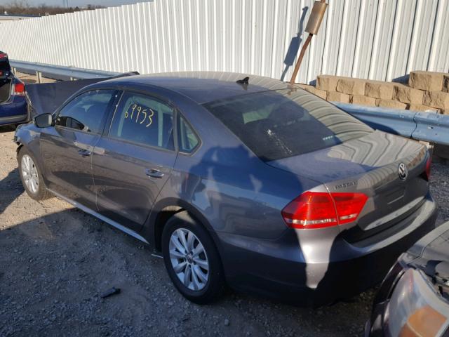 1VWAT7A34FC058663 - 2015 VOLKSWAGEN PASSAT S GRAY photo 3