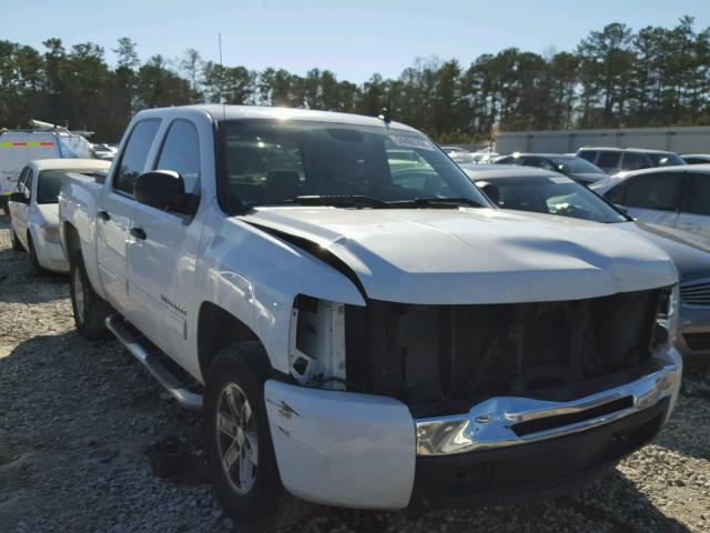 3GCPCSEA7BG373327 - 2011 CHEVROLET SILVERADO WHITE photo 1